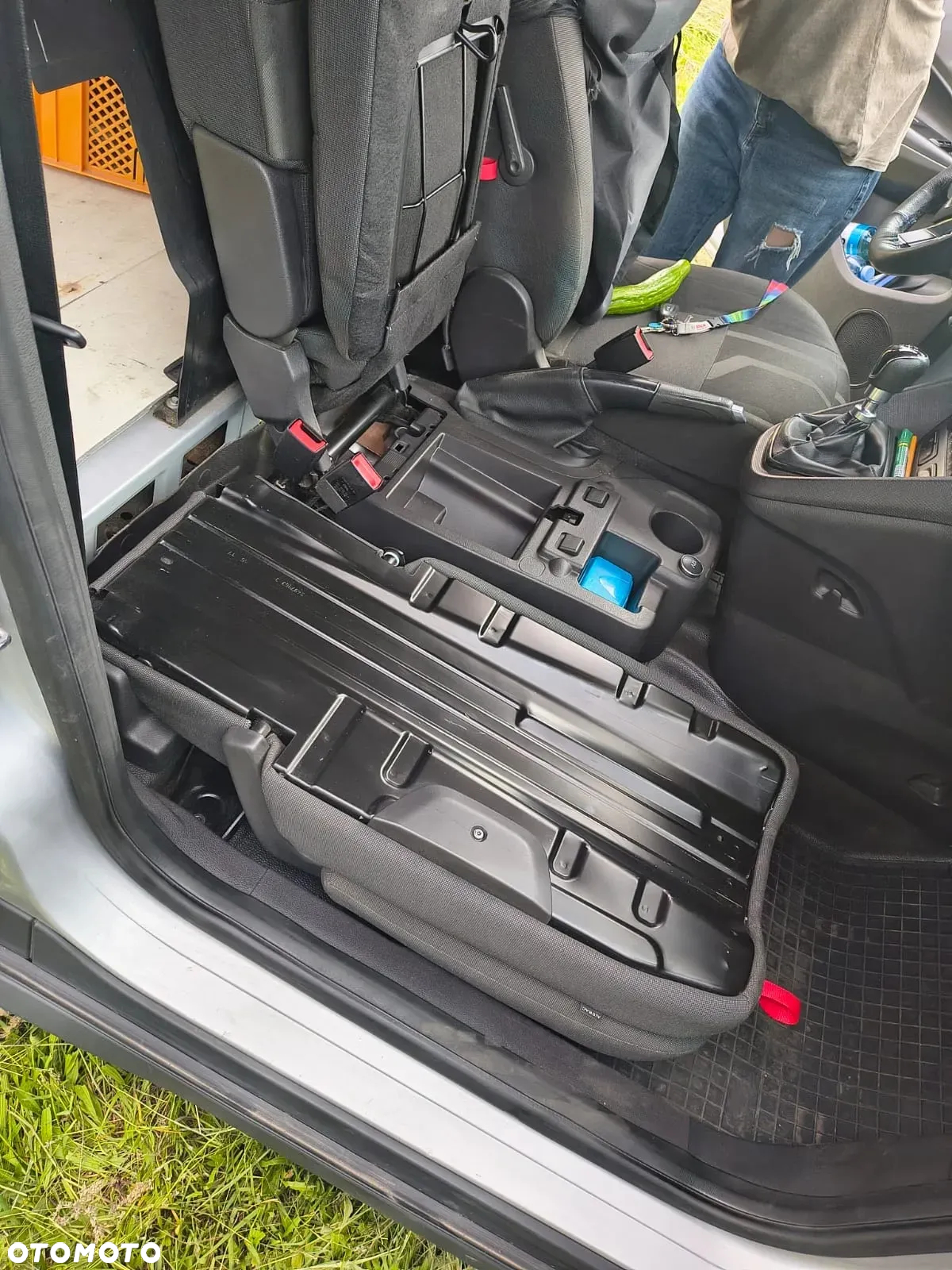 Ford Transit Connect - 11
