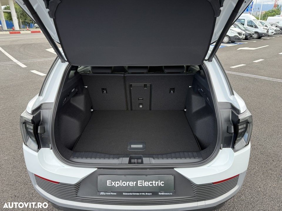 Ford Explorer - 13