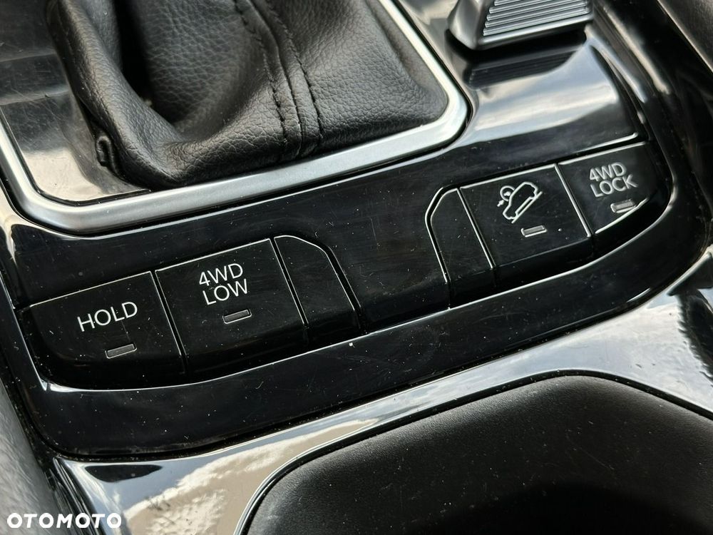 Jeep Compass - 26