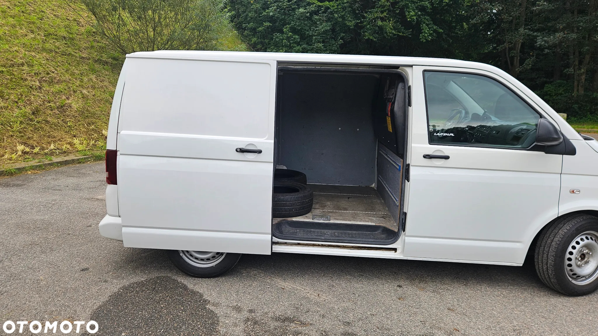 Volkswagen TRANSPORTER T5.1 VAT1 3 OS KLIMA FV VAT MARŻA - 11