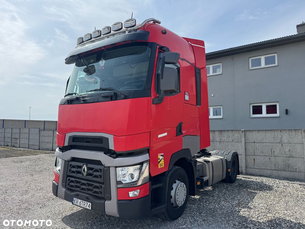 Renault T480 - 13