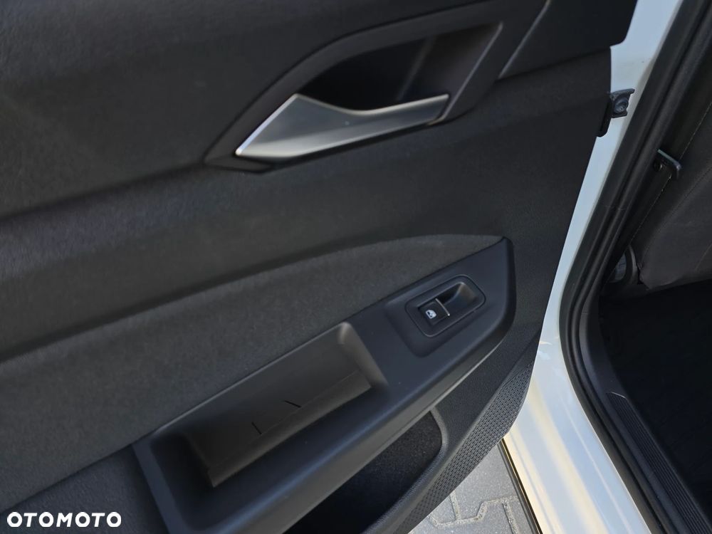 Volkswagen Golf - 20