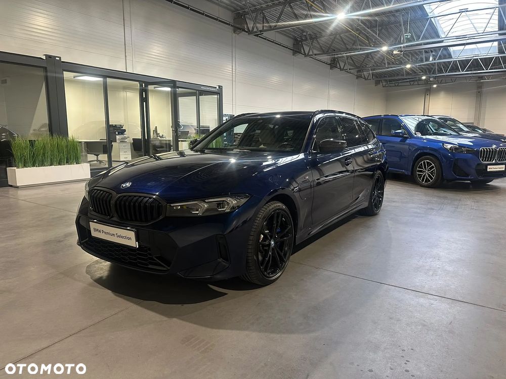 BMW 330E