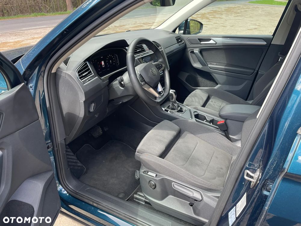 Volkswagen Tiguan 1.5 TSI EVO Comfortline DSG - 9
