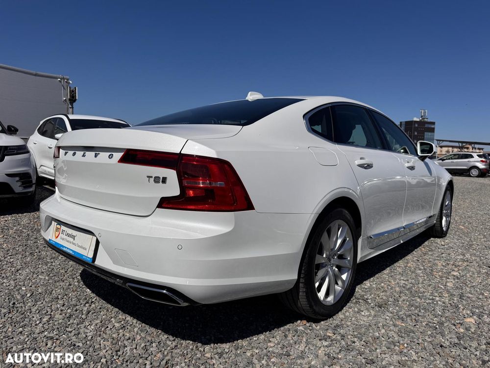 Volvo S90 T8 Twin Engine AWD Geartronic Momentum - 3