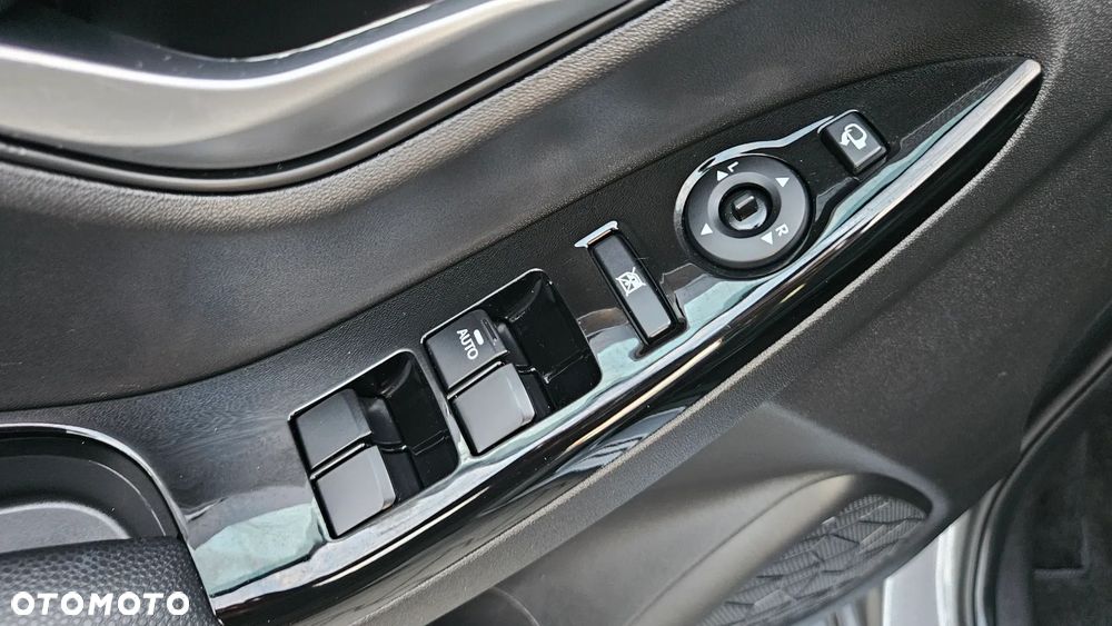 Hyundai ix20 1.4 UEFA EURO 2012 Edition - 26