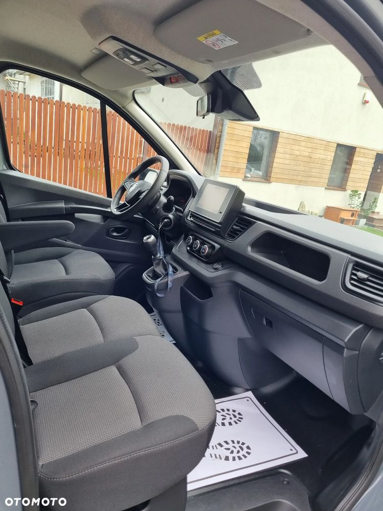 Renault Trafic 2.0 dCi Escapade - 4