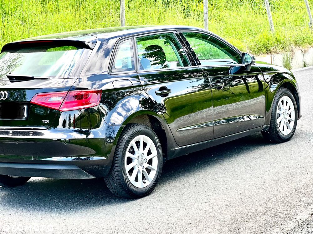 Audi A3 Sportback - 5