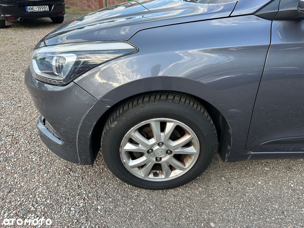 Hyundai i20 1.2 GO - 38