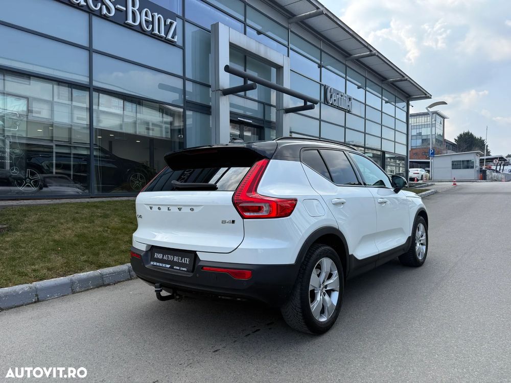 Volvo XC 40 B4 B AWD DKG RDesign - 2