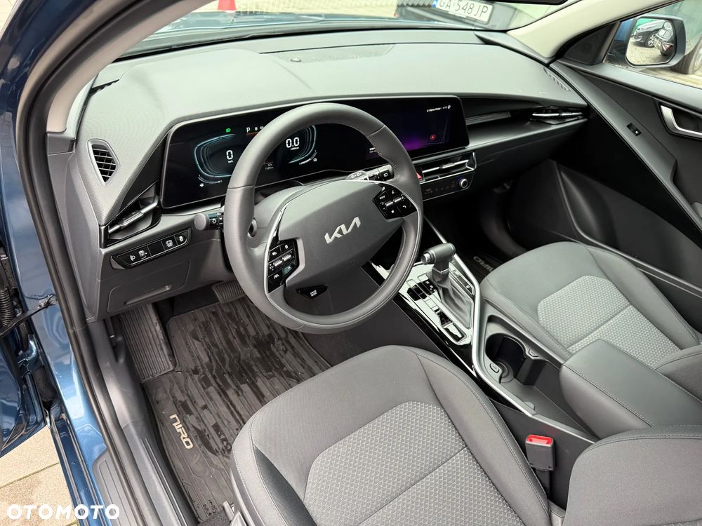 Kia Niro 1.6 GDI Hybrid M - 16