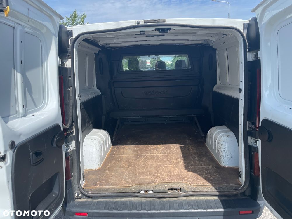 Renault TRAFIC - 13