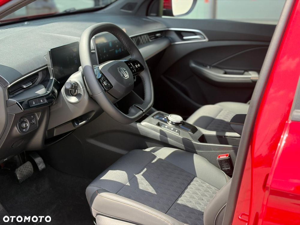 MG MG3 1.5 HEV+ Exclusive - 16