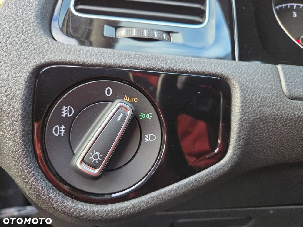 Volkswagen Golf 2.0 TDI BMT Highline DSG EU6 - 11