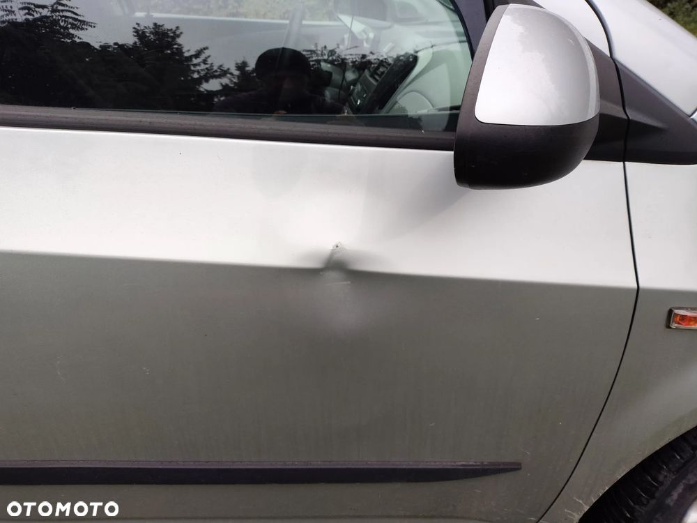 Chevrolet Aveo 1.4 16V LS - 5