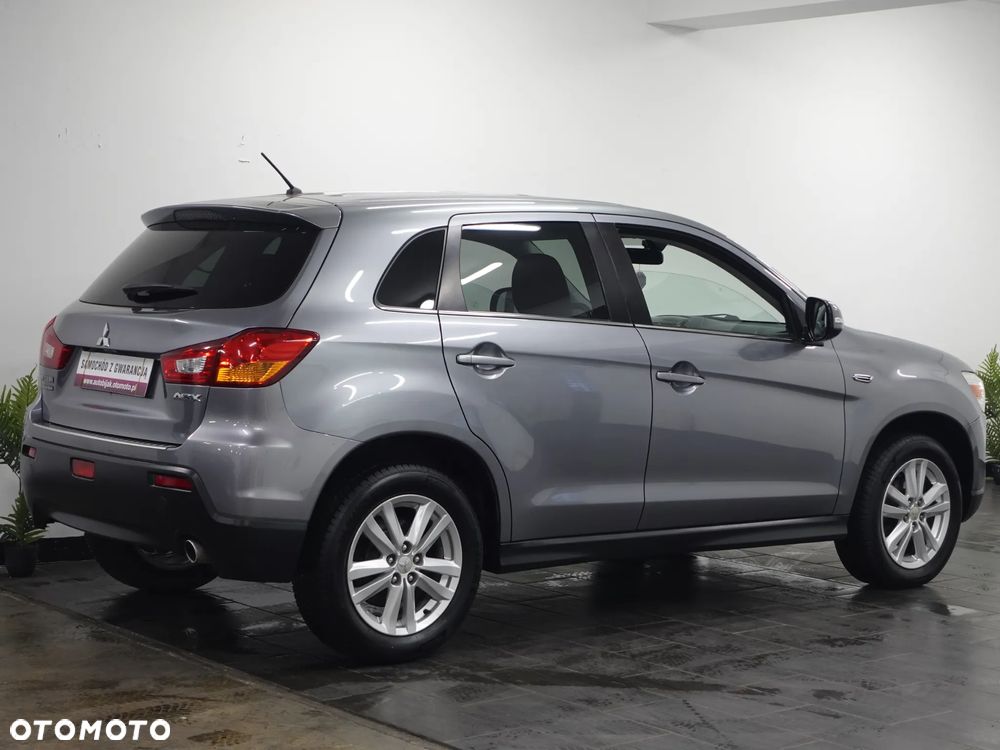 Mitsubishi ASX - 8