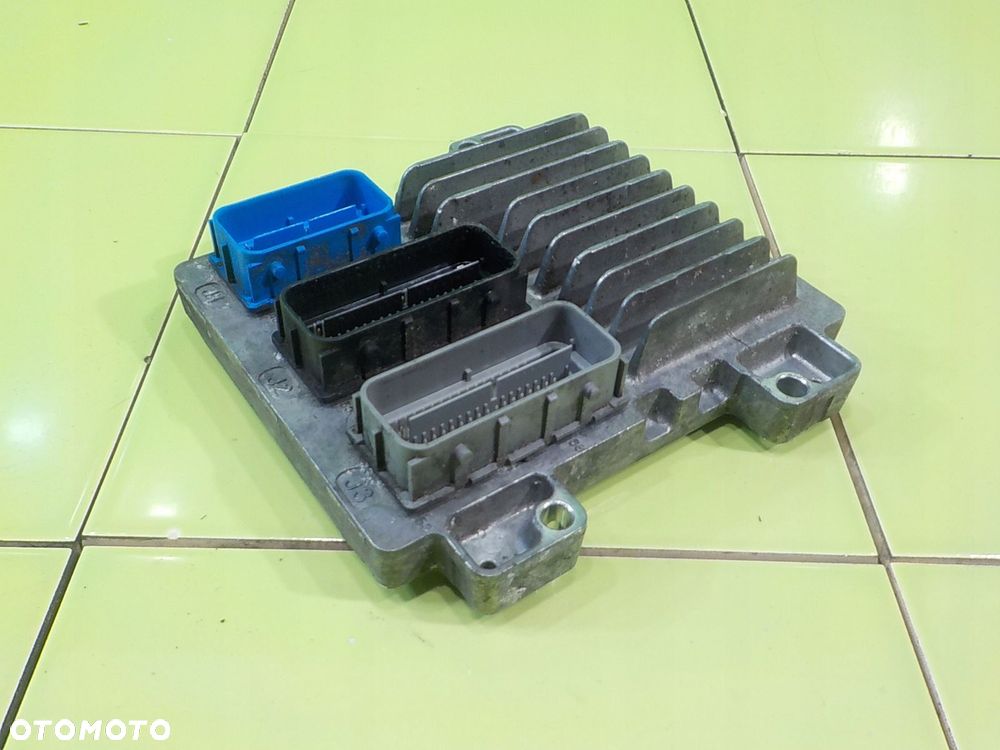 OPEL ASTRA J GTC 1.4T 16r 3D sterownik komputer silnika 12669136 12668866 - 4