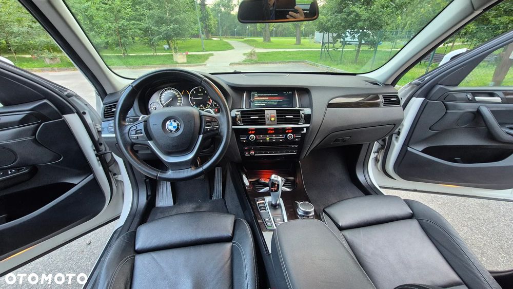 BMW X3 xDrive20d M Sport Edition - 7