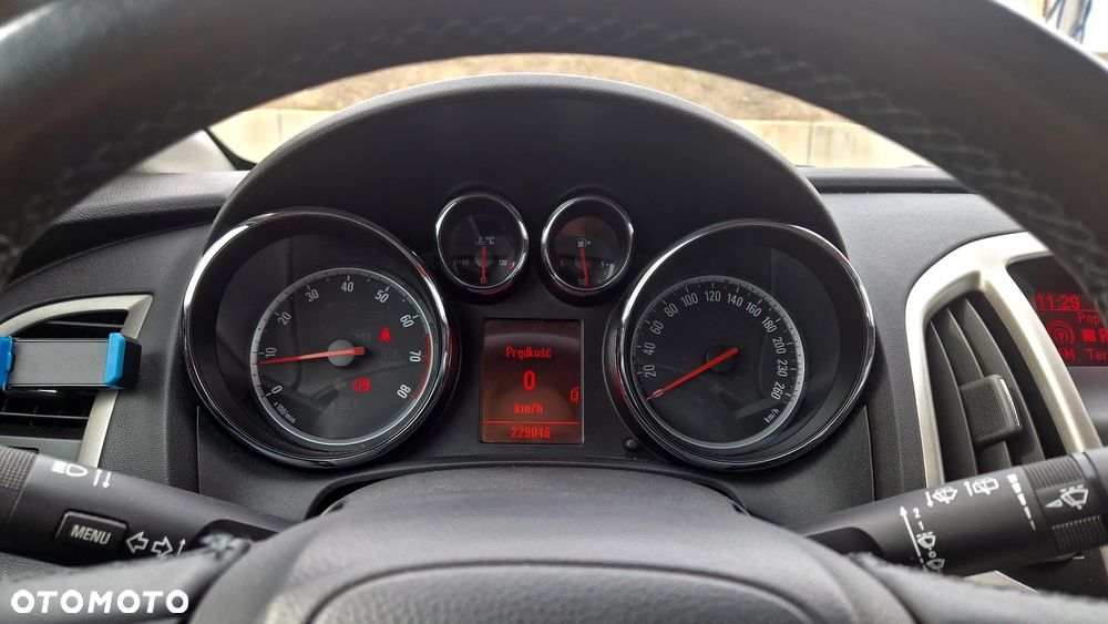 Opel Astra 1.4 T Cosmo - 6