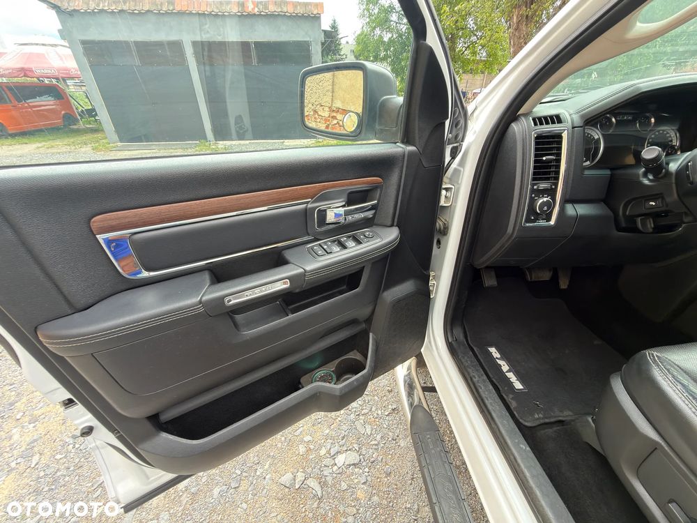RAM 1500 Quad Cab Longbed Laramie - 17