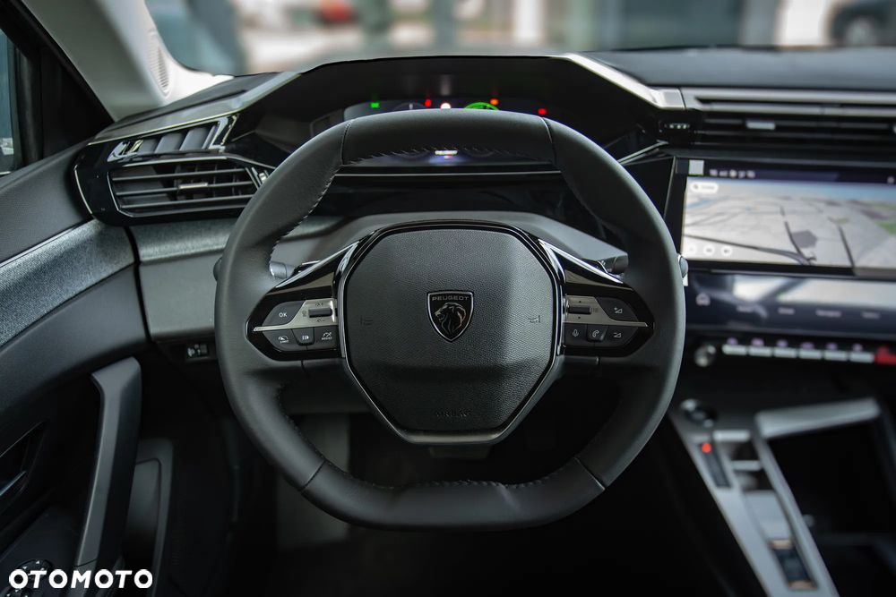 Peugeot 408 1.2 PureTech mHEV Allure S&S e-DSC6 - 18