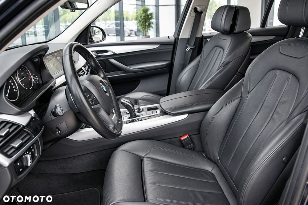 BMW X5 xDrive25d - 16