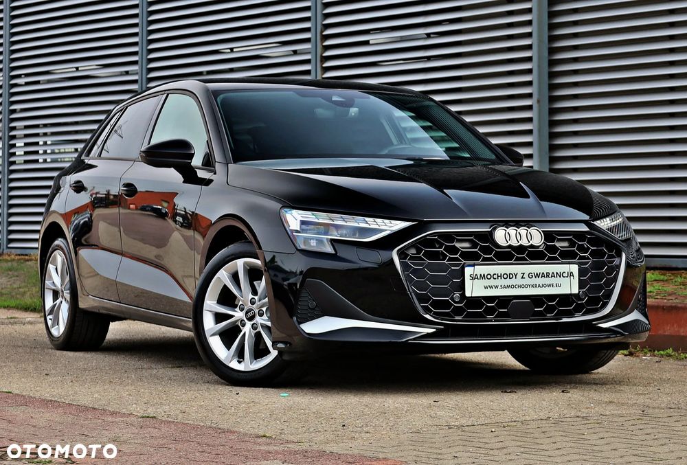 Audi A3 Sportback - 1