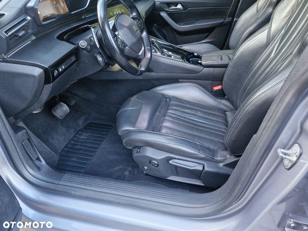 Peugeot 508 BlueHDi 130 EAT8 Allure Pack - 32
