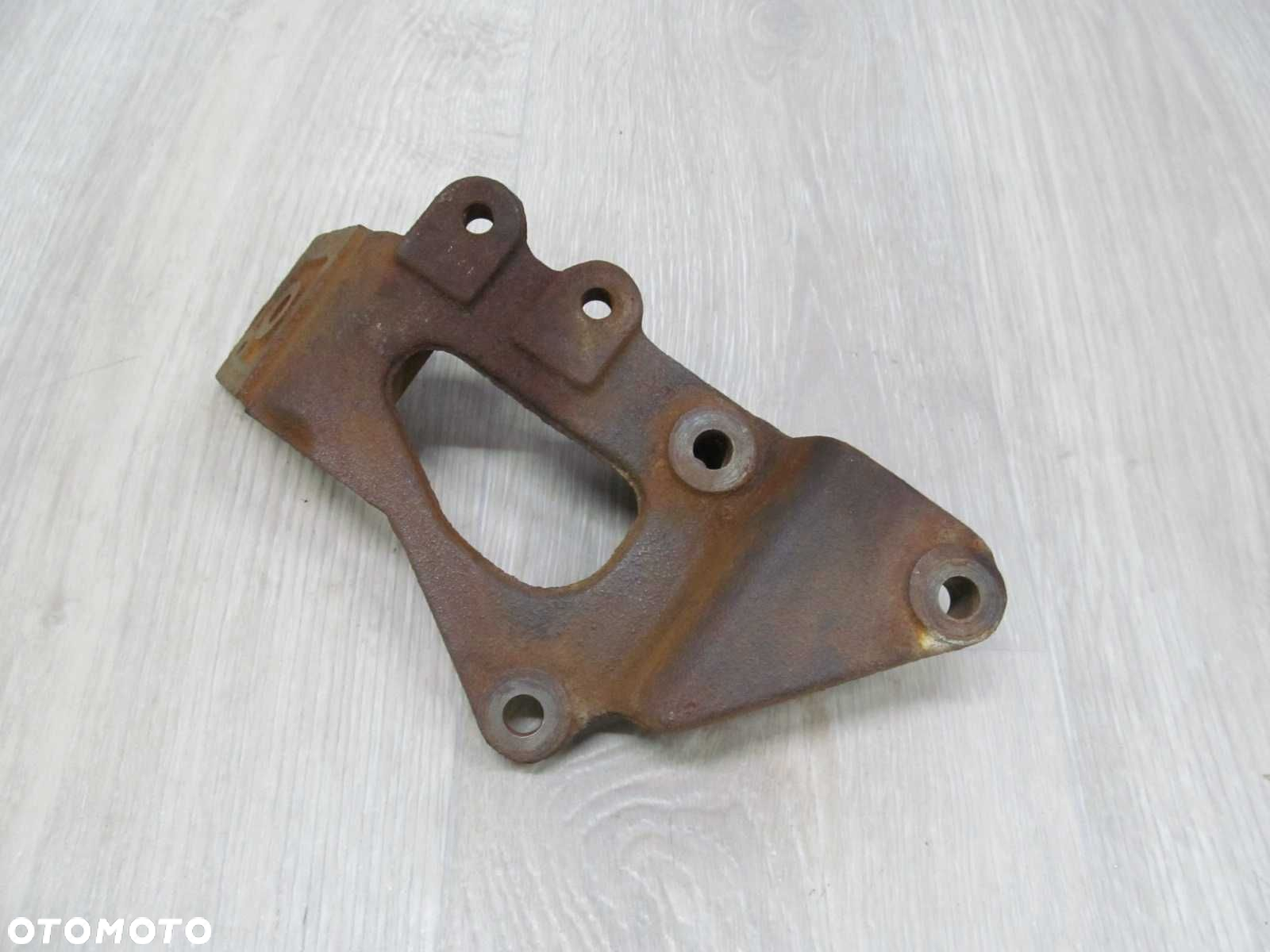 DAIHATSU HIJET PFAU PORTER 1.3 98- LAPA PODPORA SILNIKA - 4