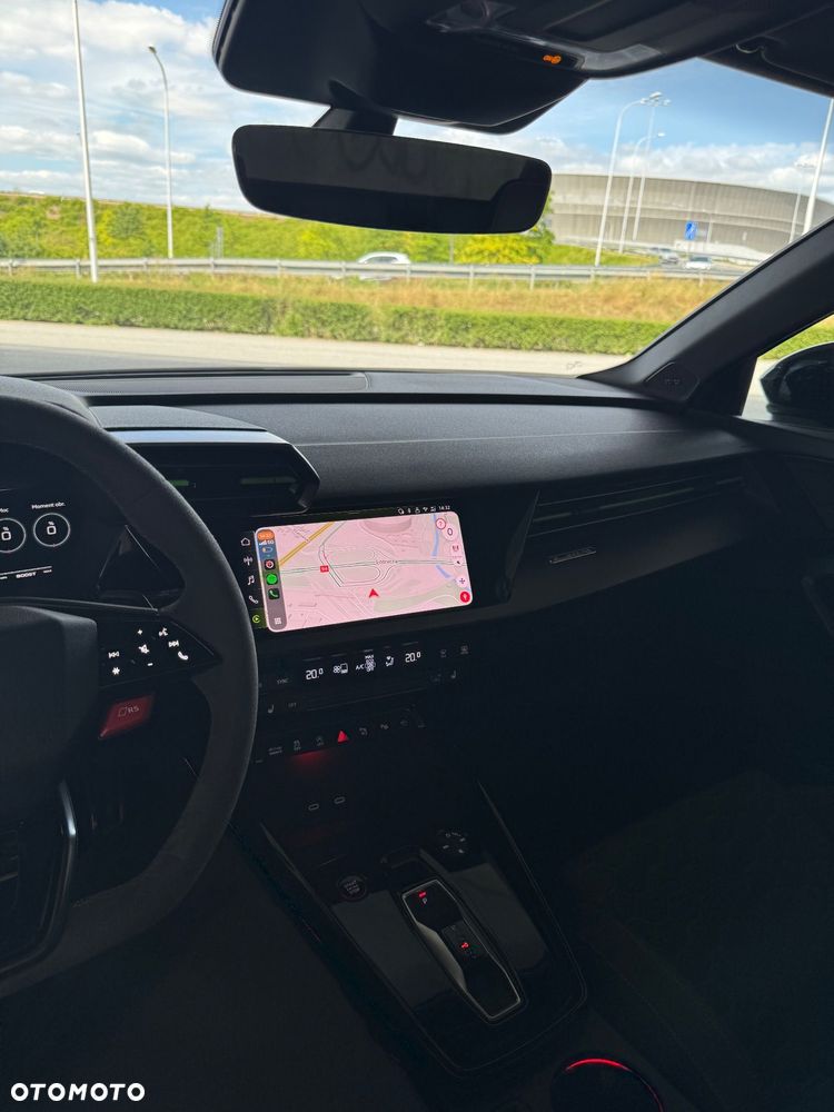 Audi RS3 Limousine - 11