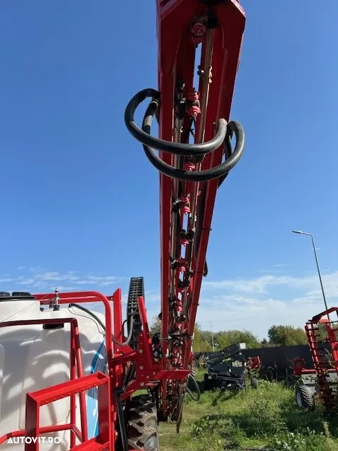 Alta MASINA DE ERBICIDAT BARGAM ELIOS 3200/24 - 10