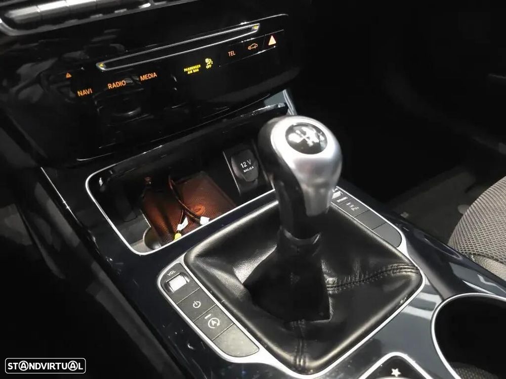 Mercedes-Benz C 200 - 41
