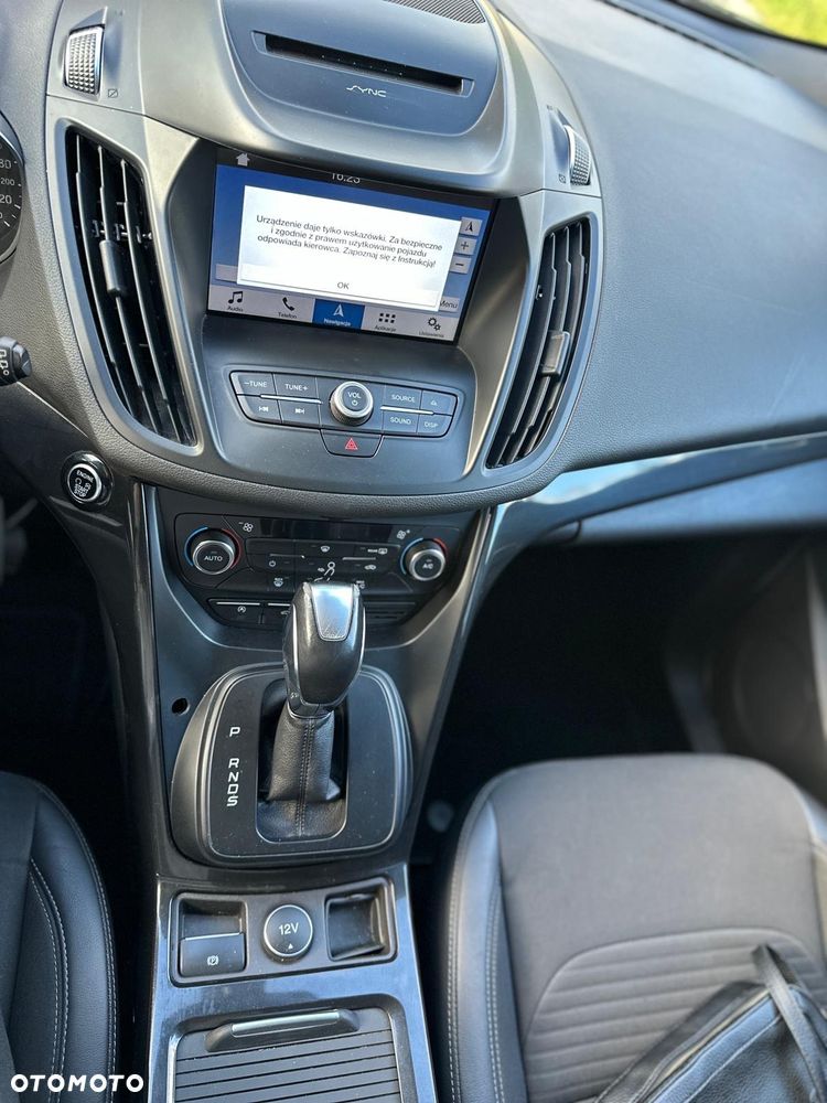 Ford Kuga 2.0 TDCi 4x4 Titanium - 16