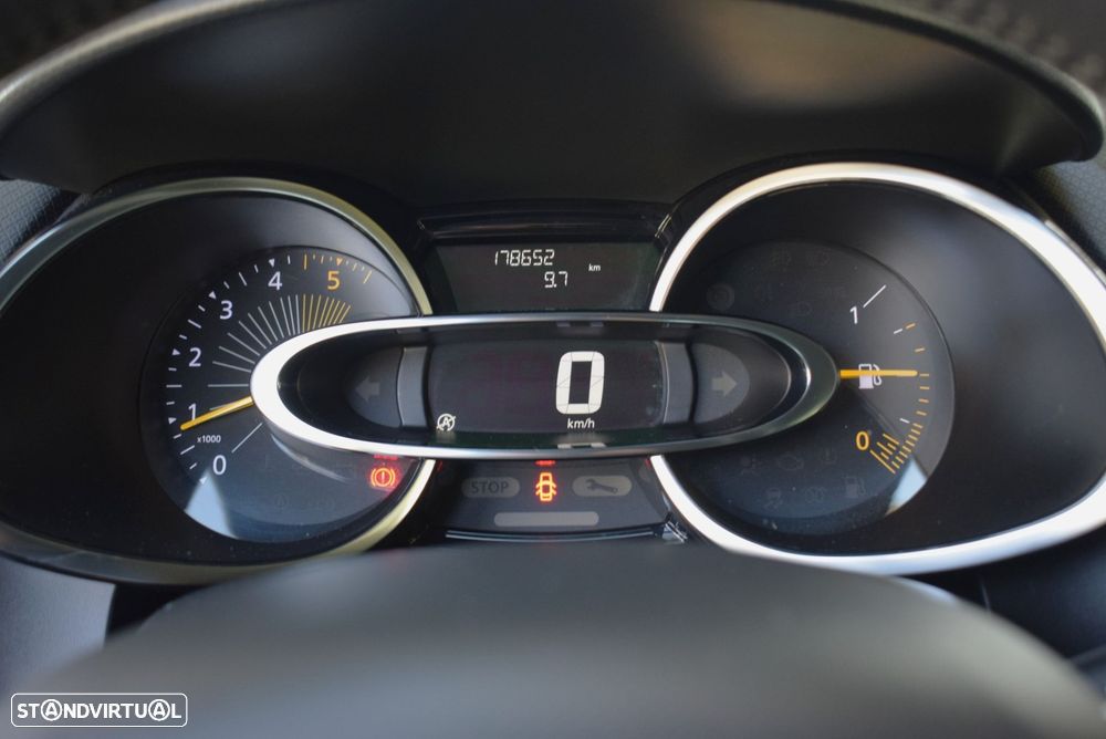 Renault Clio Sport Tourer 1.5 dCi Dynamique S 82g - 19