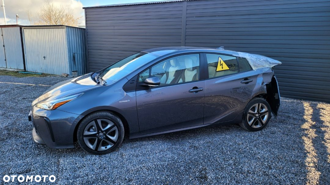 Toyota Prius - 3