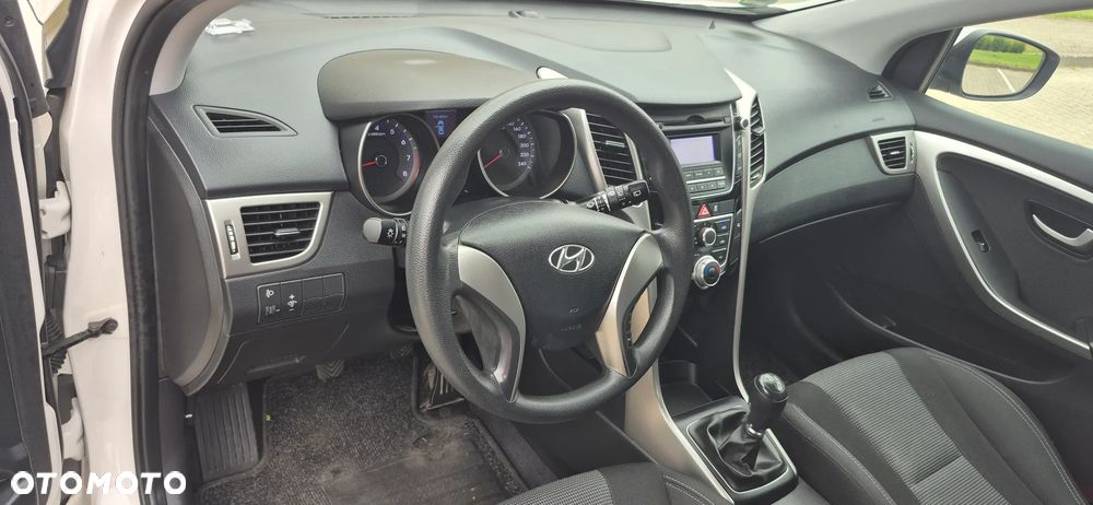 Hyundai i30 1.4 Classic - 12