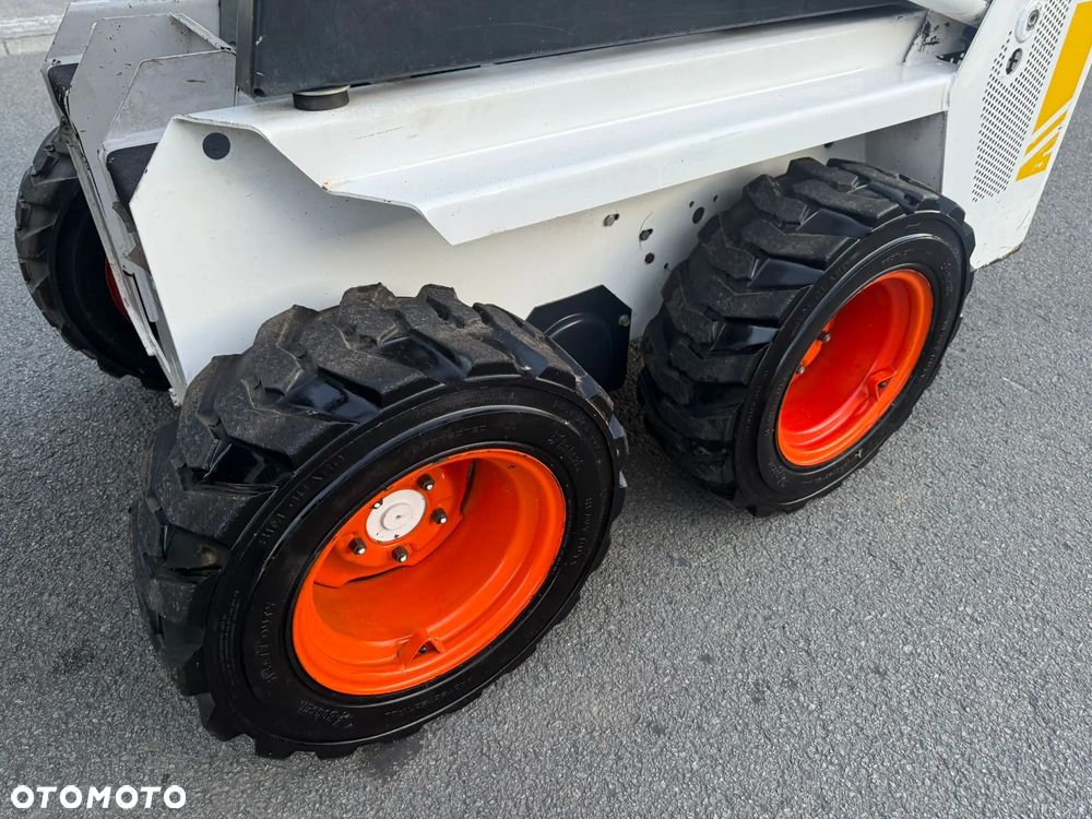 Bobcat 440B - 18