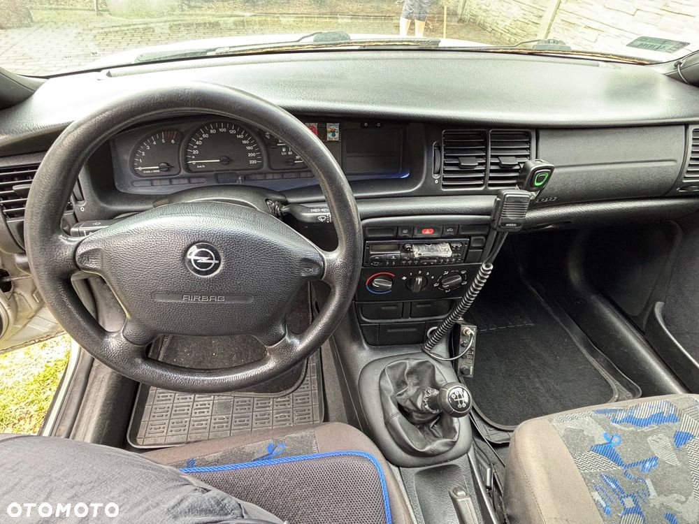Opel Vectra 2.0 DI Komfort - 11