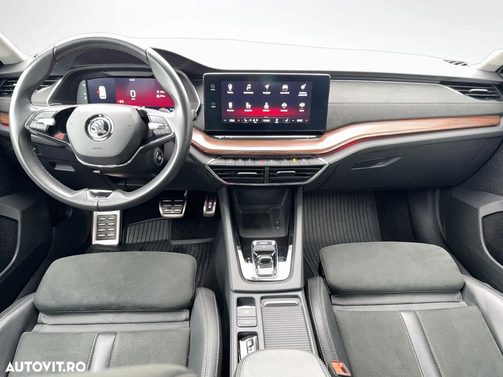 Skoda Octavia 2.0 TDI DSG 4X4 Scout - 11