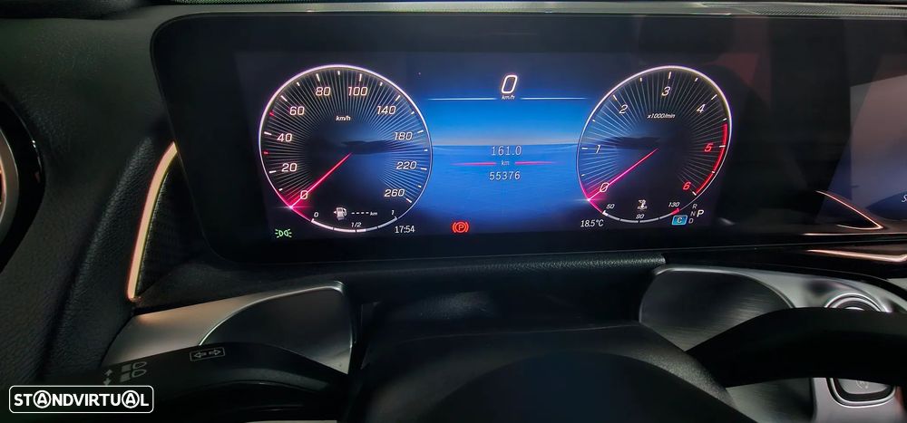Mercedes-Benz GLB 200 d AMG Line - 25