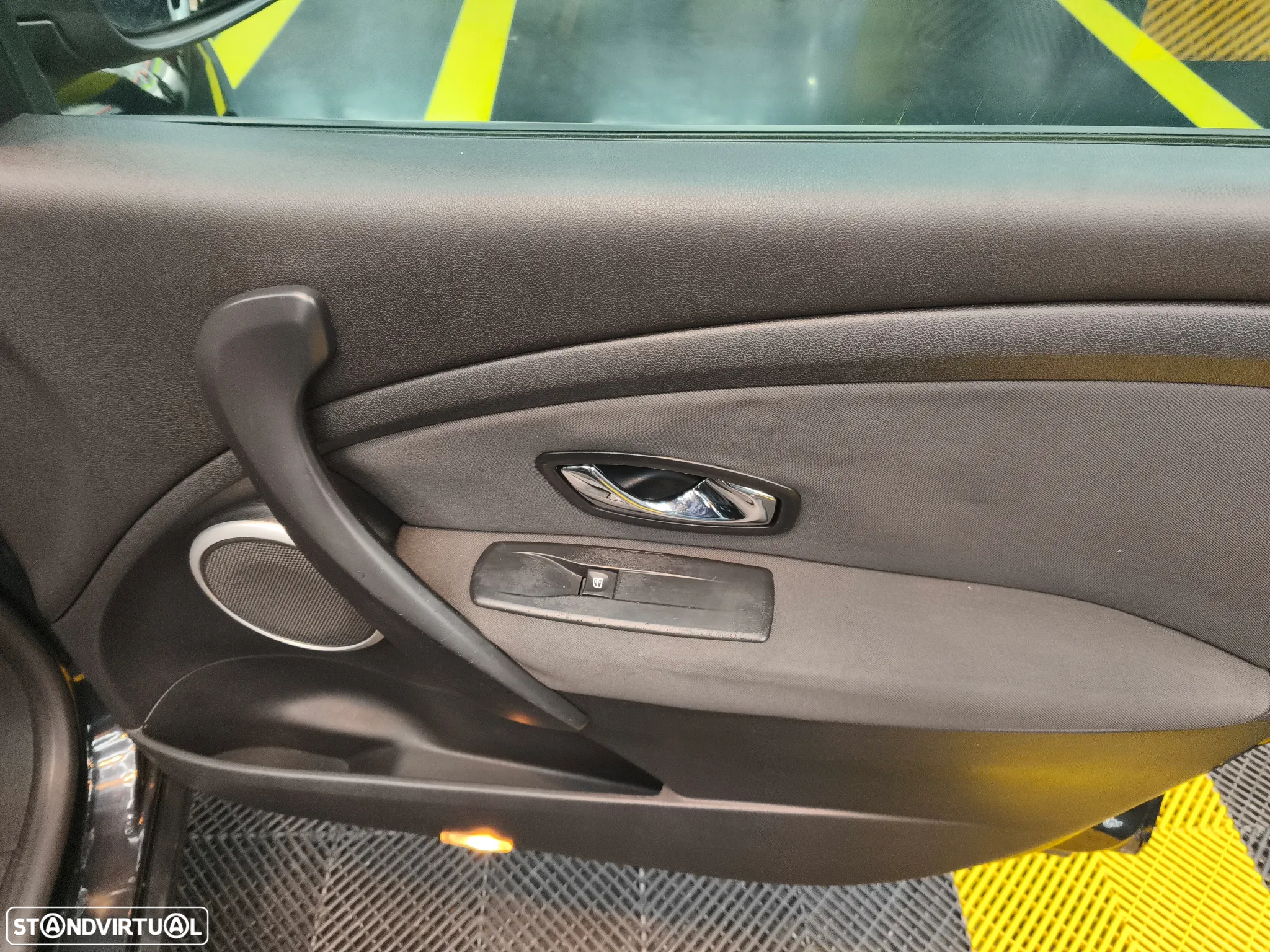 Renault Mégane Sport Tourer 1.5 dCi Dynamique S - 19