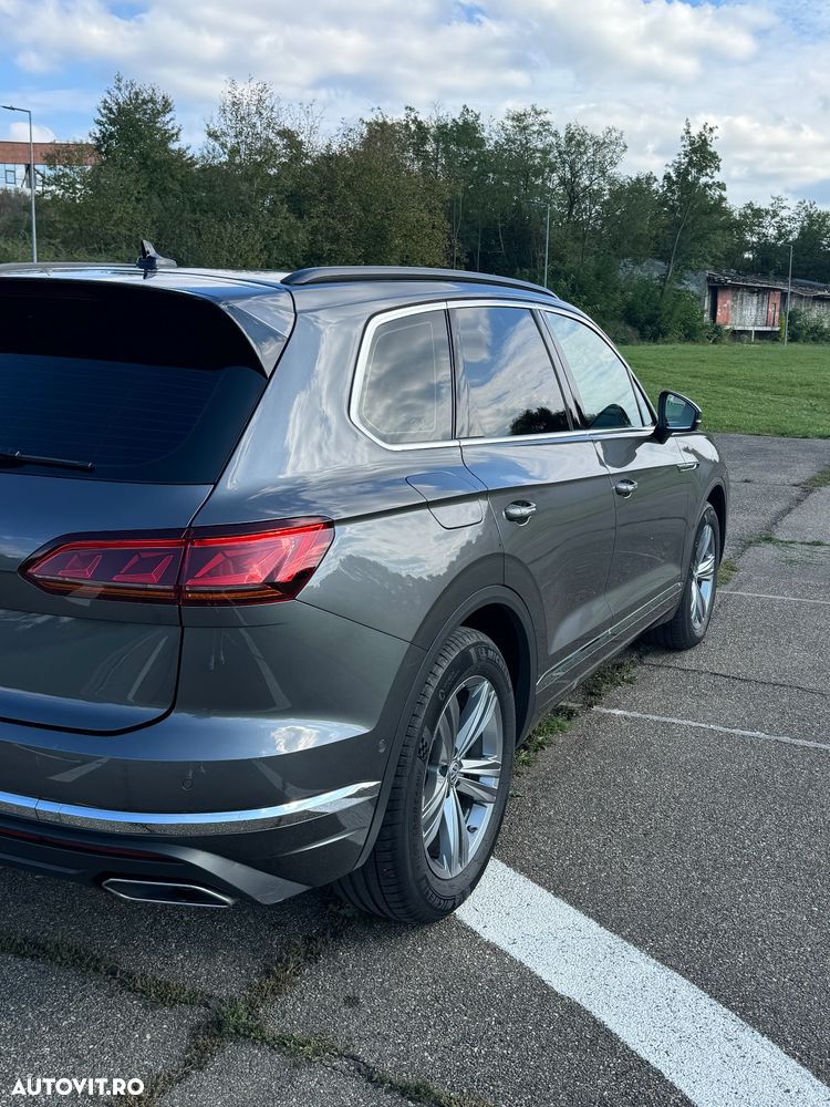 Volkswagen Touareg 3.0 V6 TDI 4Motion DPF Automatik Elegance - 5