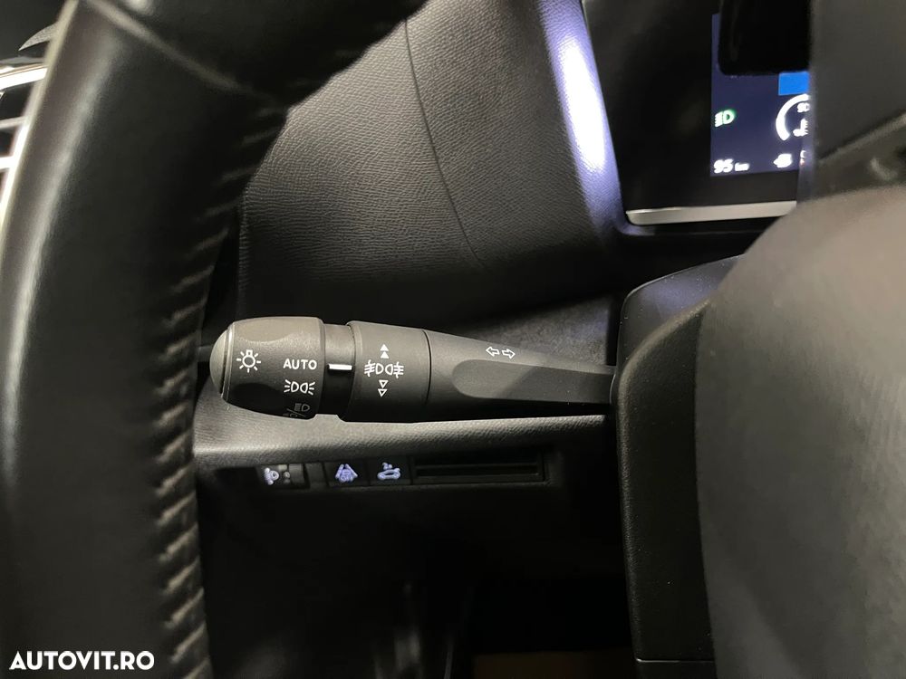 Citroën C4X PureTech 130 Stop&Start EAT8 FEEL PACK - 25