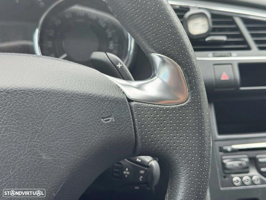 Peugeot 3008 2.0 HDi Hybrid4 85g - 14