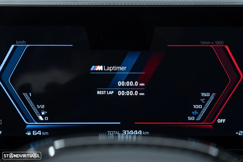 BMW M3 Competition - 36