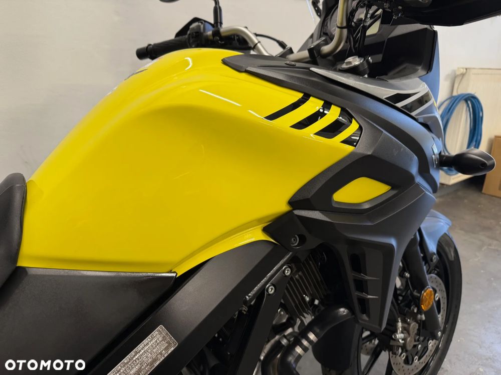 Suzuki V-STROM - 31