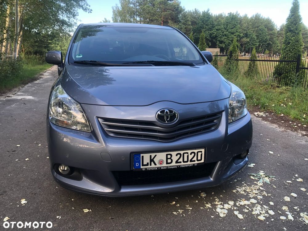 Toyota Verso 1.8 5-Sitzer Executive - 6