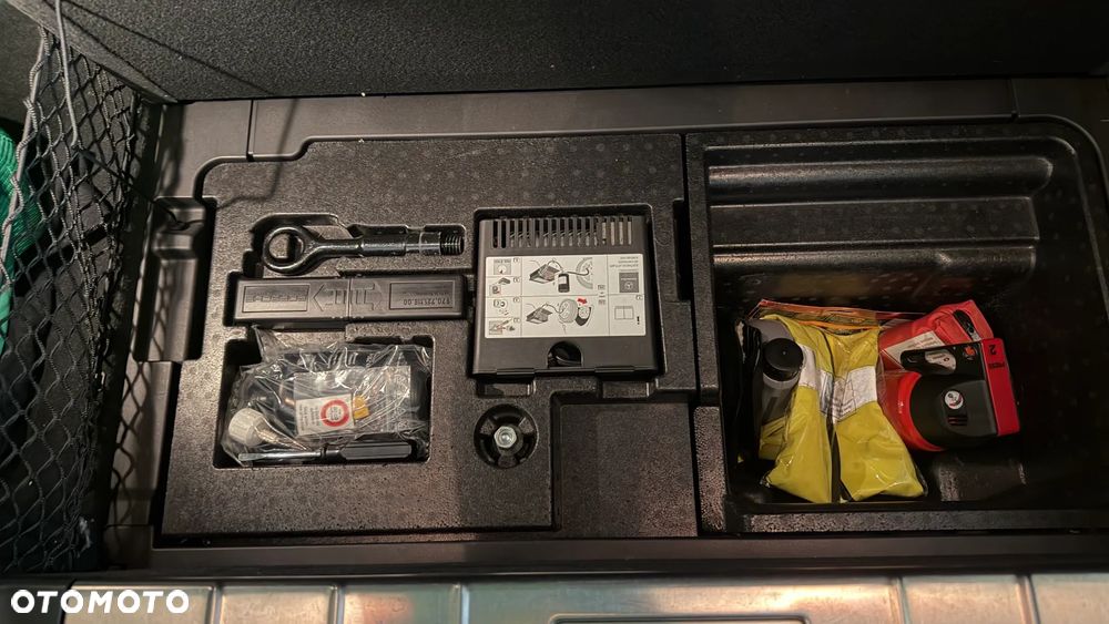 Porsche Panamera 4 PDK Platinum Edition - 13