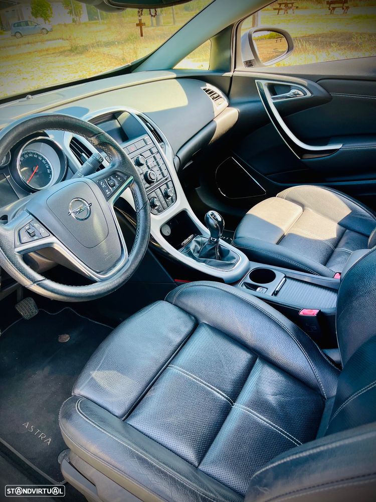 Opel Astra GTC 2.0 CDTi S/S - 10