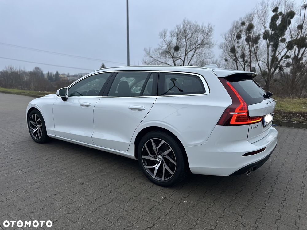 Volvo V60 T4 Geartronic Momentum Pro - 2